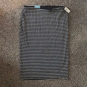 Old Navy Striped Skirt